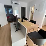 Lejlighed Artatore24 - Modern And Stylish *