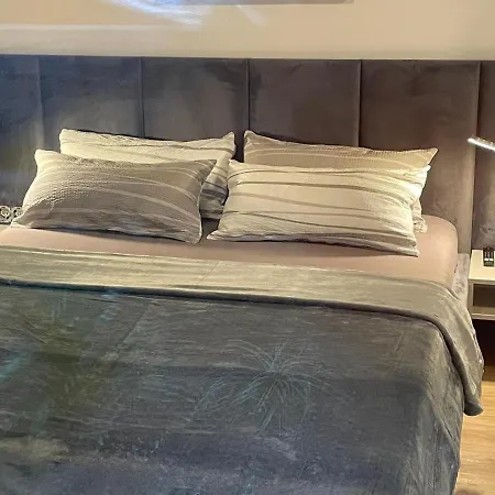 Artatore24 - Modern And Stylish *