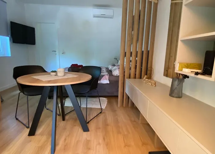 شقة Artatore24 - Modern And Stylish *