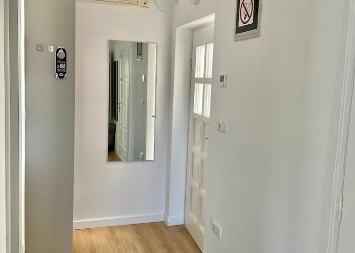 شقة Artatore24 - Modern And Stylish